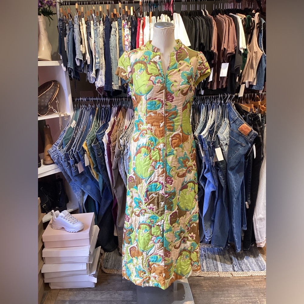 Vintage 1960’s DYNASTY Cotton Quilted Art floral Print Maxi dress